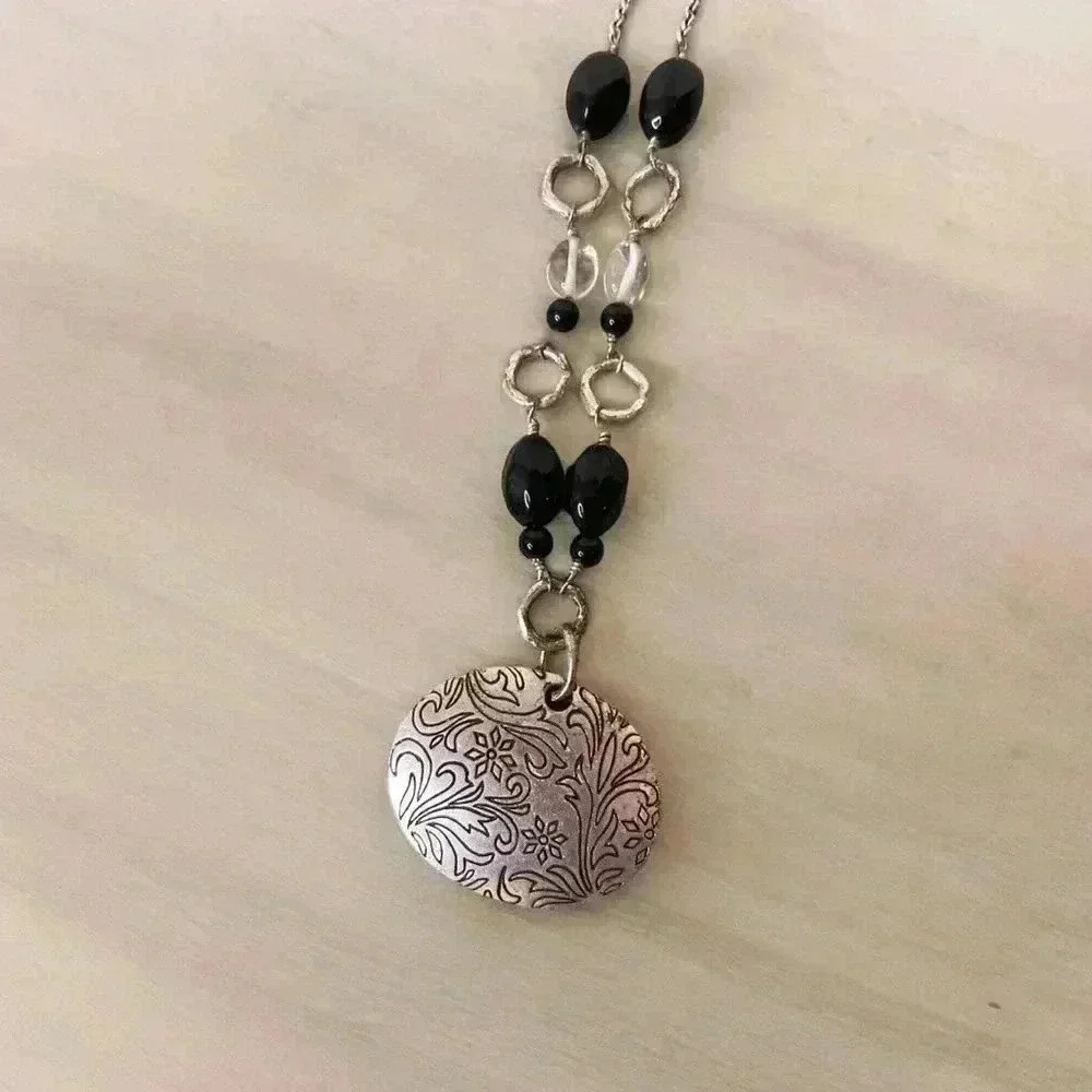 Lia Sophia 'Outlaw' Retired Necklace